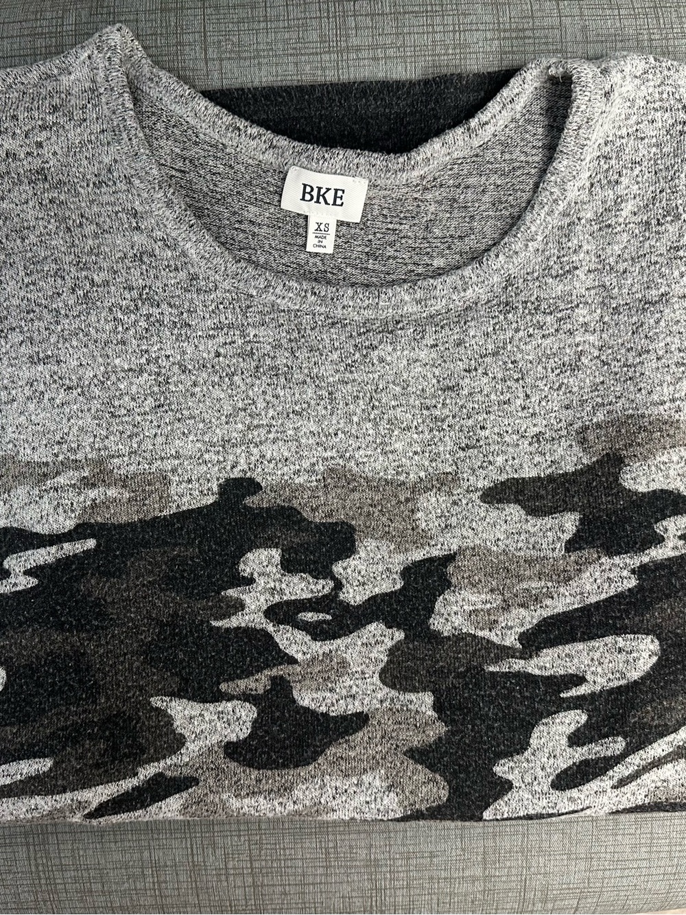 BKE Marled Gray Crewneck Sweater